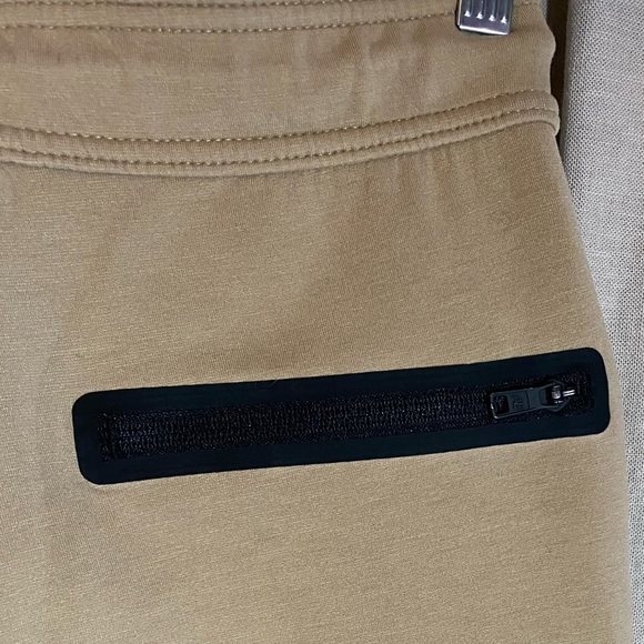 AE Active 24/7 Jogger - Picture 5 of 10